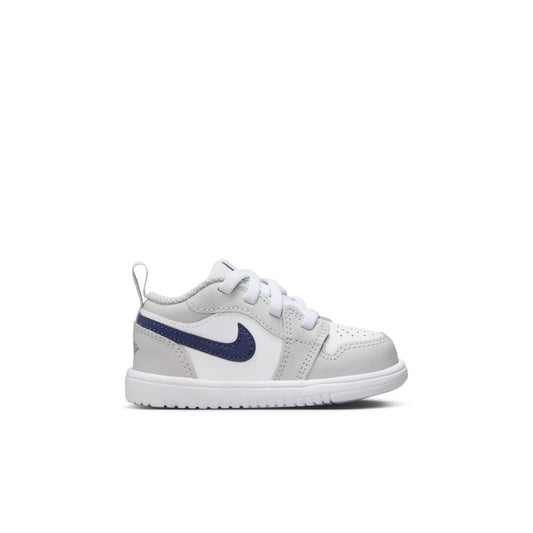 Y Jordan 1 Low Alt DR9747-146 - Velora