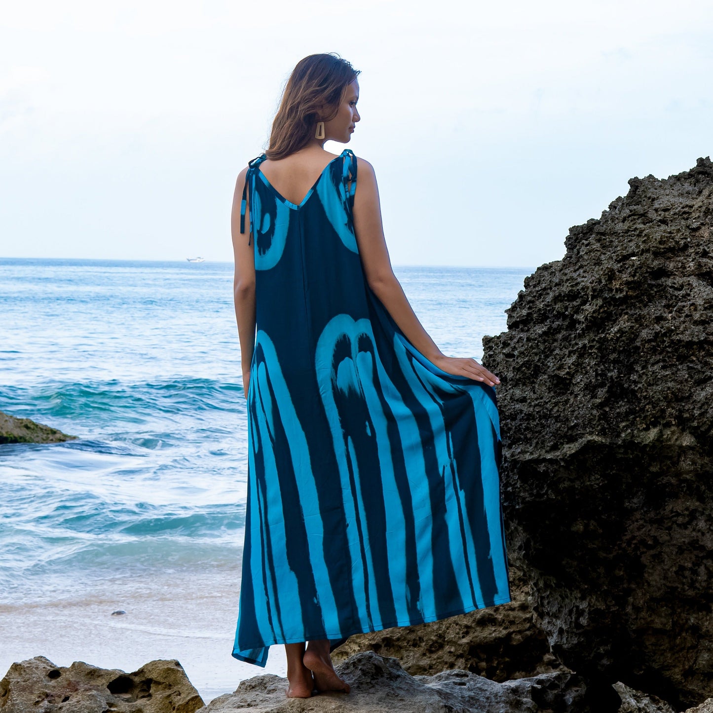 Bold Abstract Tie Dye Long Dress In Teal & Black