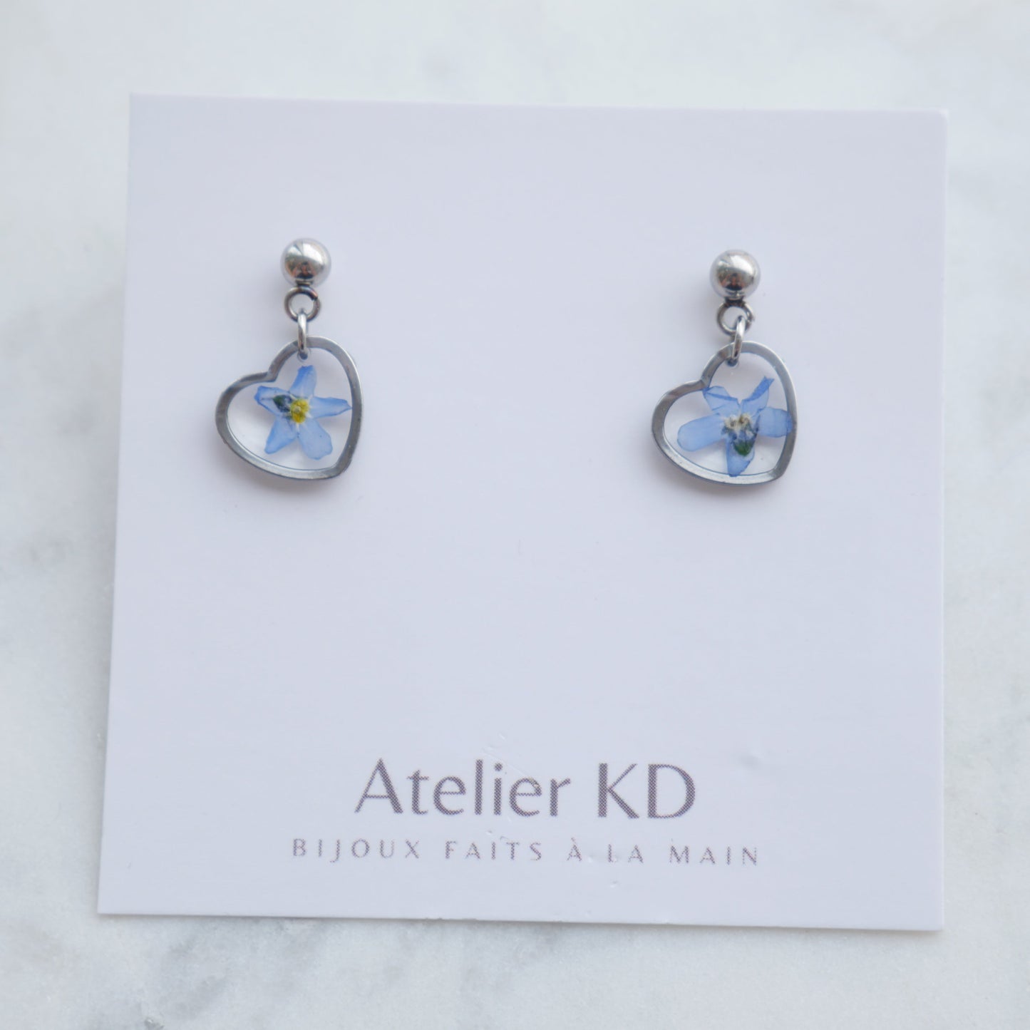 Boucles d’oreilles Mia - fleurs de myosotis - coeur (petit 12mm) - Velora