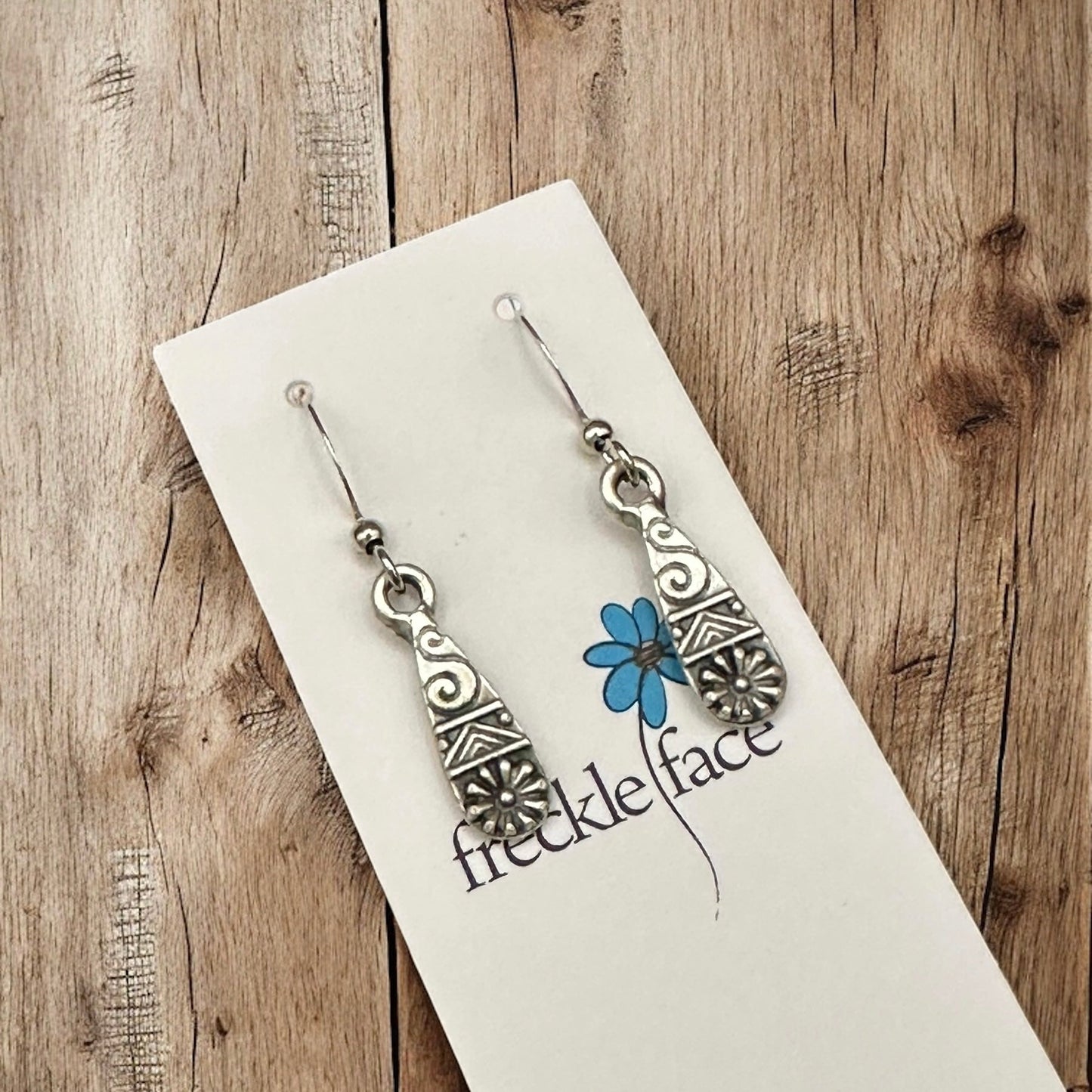 Detailed Drop Earrings - Velora