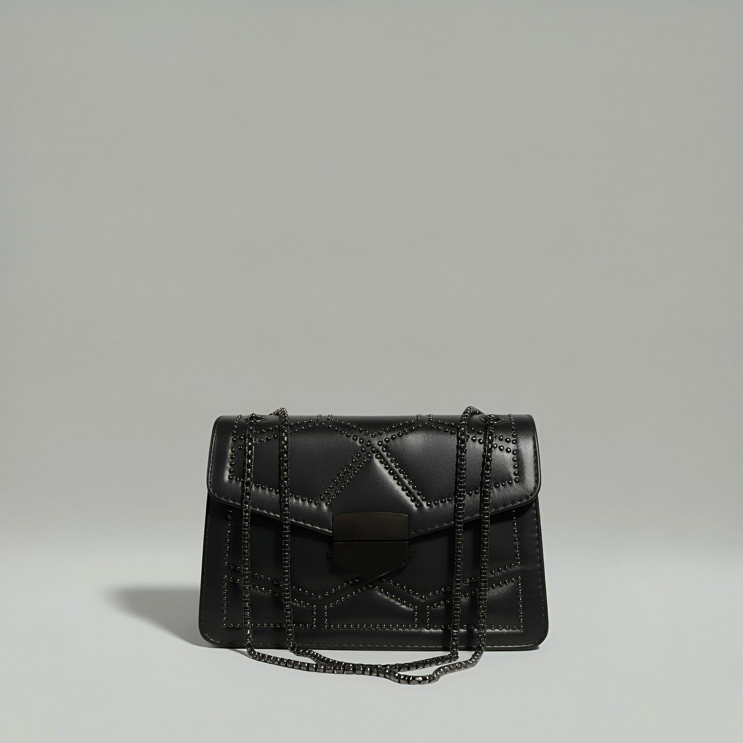 Elegant Aura Crossbody Bag – Chic Chain Strap & Luxurious Leather | Rotta - Velora Luxury Fashion