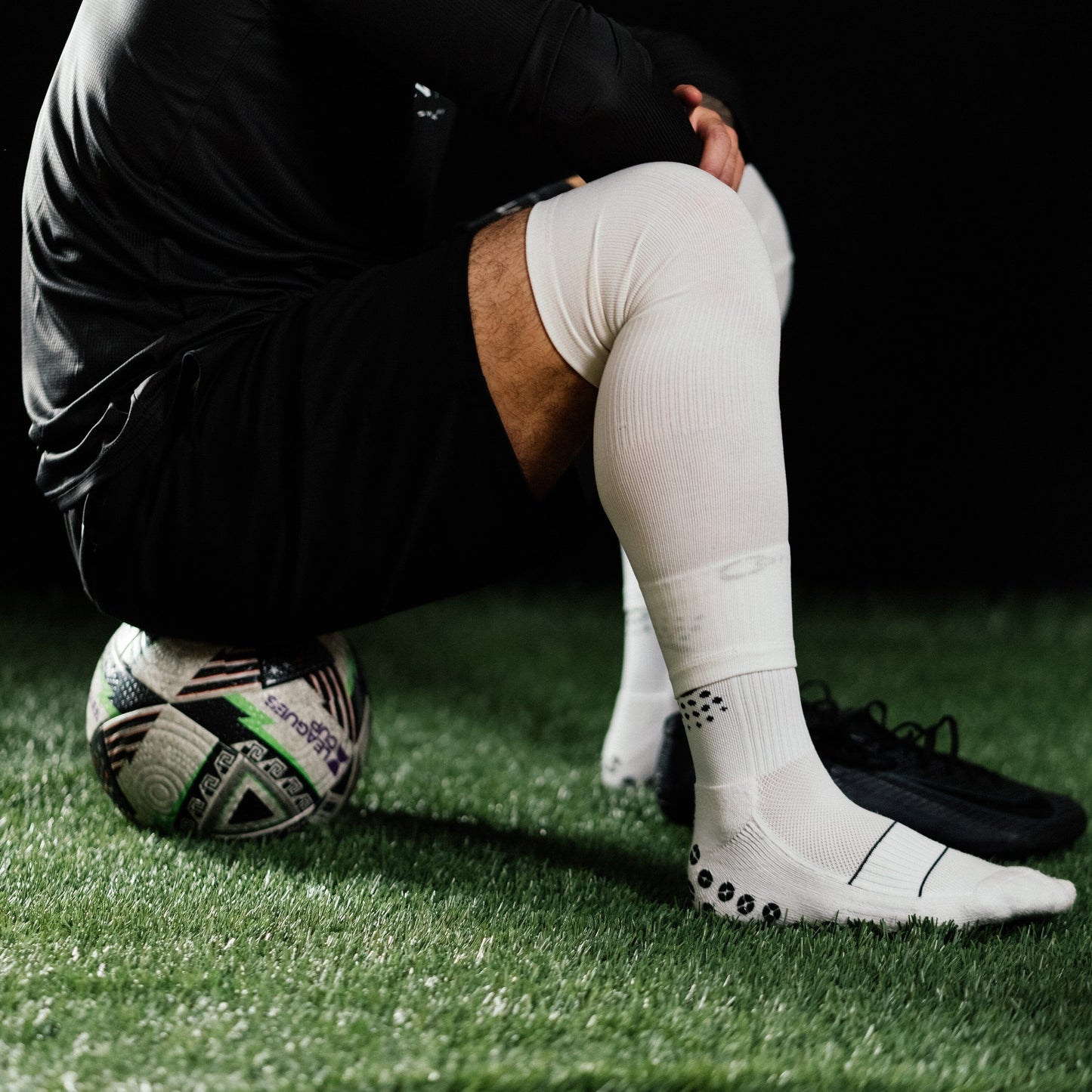 Endurance Soccer Sleeve - Velora Luxury Fashion