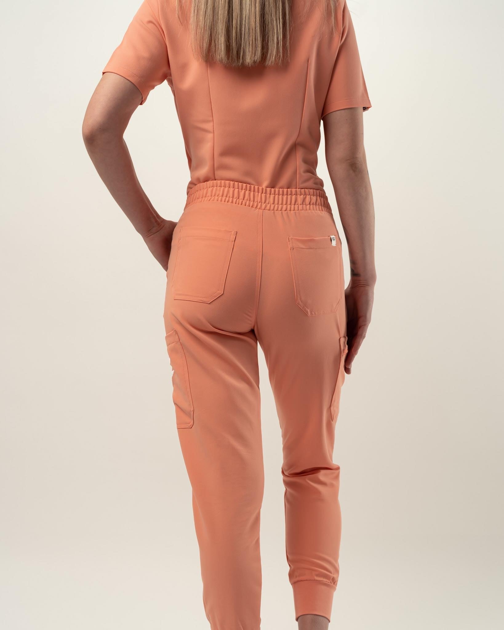 Ensemble d'uniforme-Femme - Velora Luxury Fashion