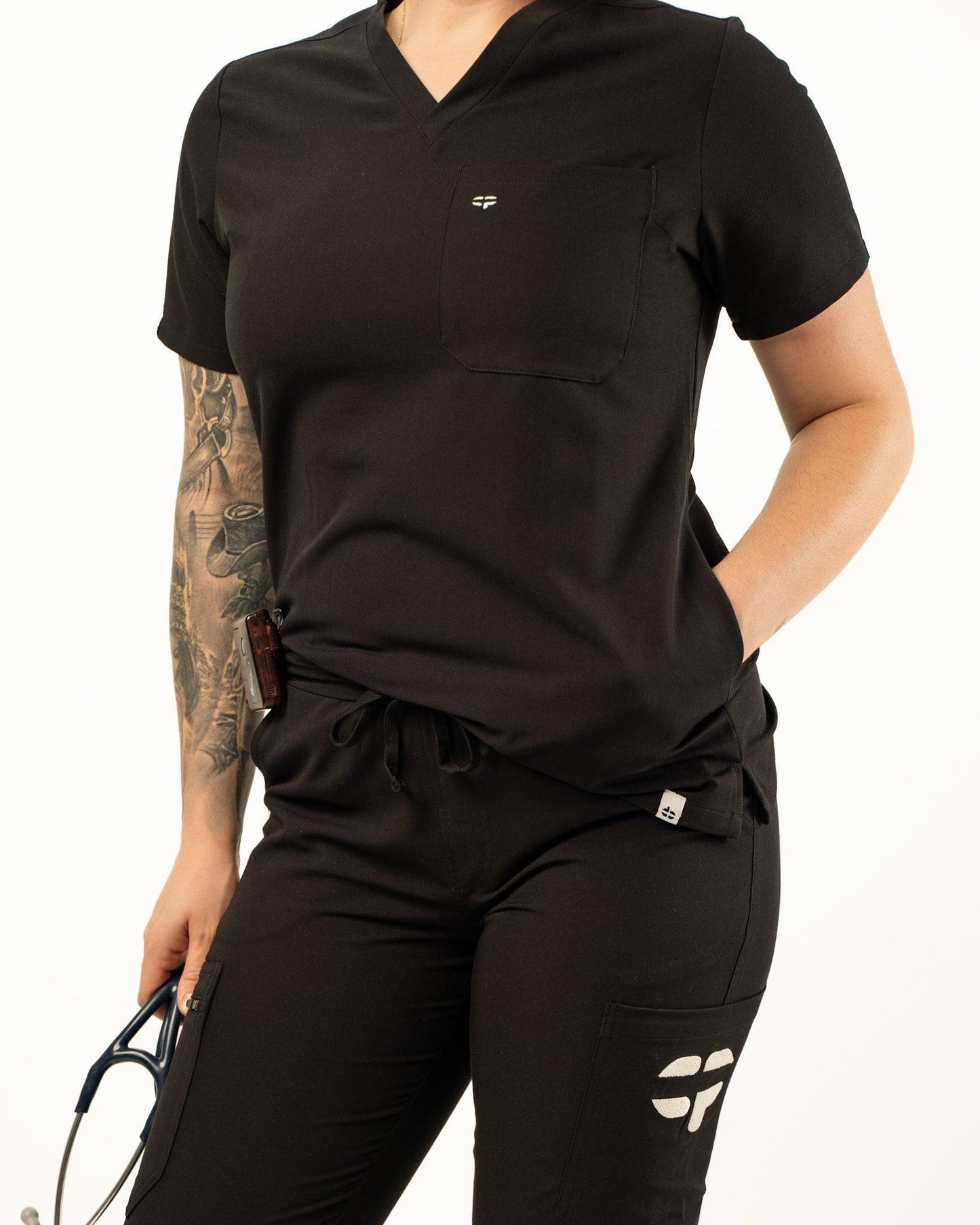 Ensemble d'uniforme-Femme - Velora Luxury Fashion