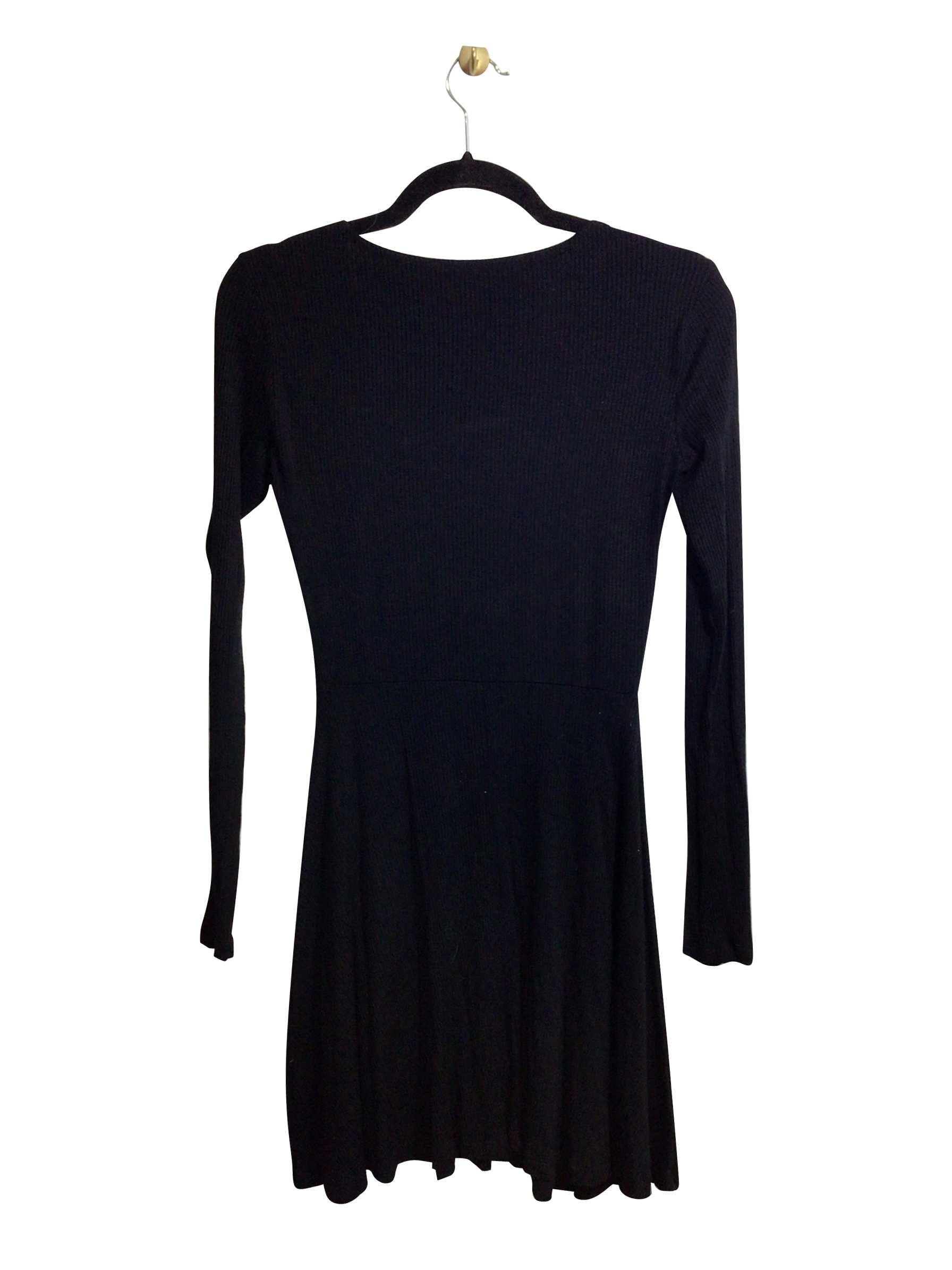 FOREVER 21 Regular fit Shift Dress in Black - S - Velora