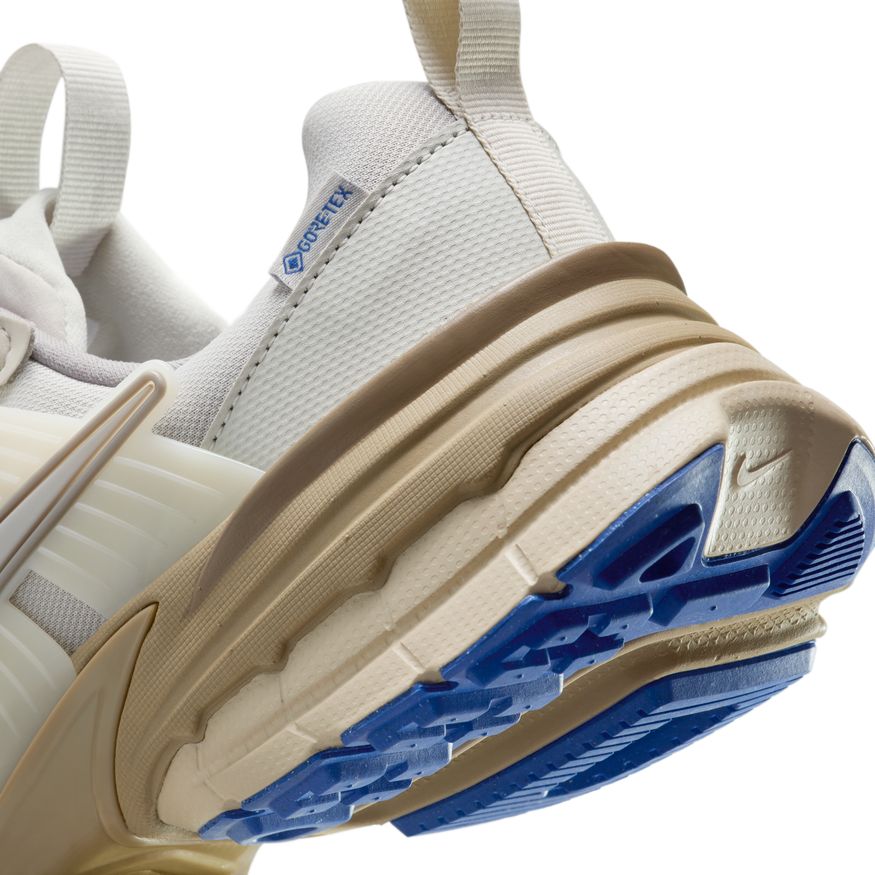 W Nike V2K Run GORE-TEX FZ2622-002 - Velora
