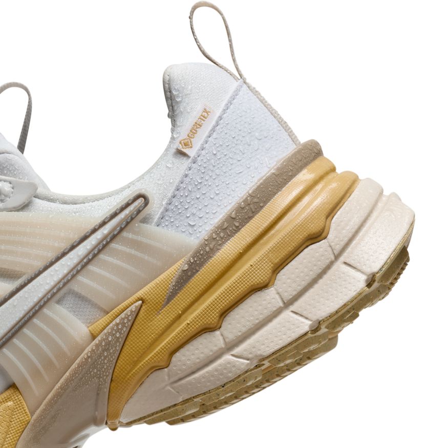 W Nike V2K Run GORE-TEX FZ2622-100 - Velora