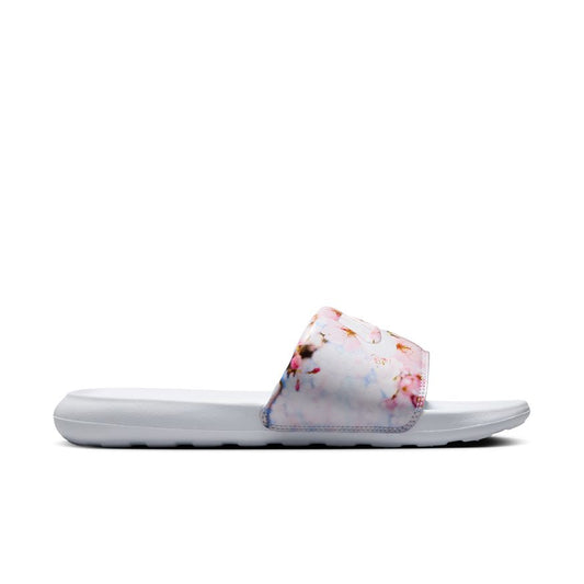 W Nike Victori One FZ3111-100 - Velora