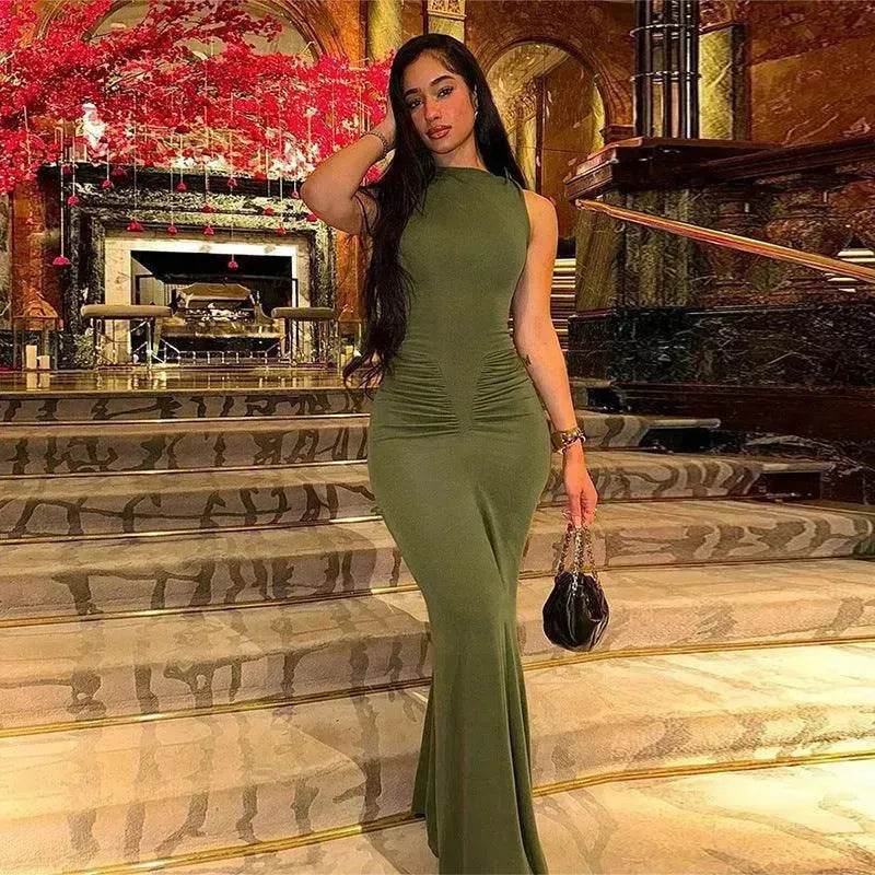 Fashion Sleeveless Dress with Pleated High Waist for Women: Slim Fit Style
