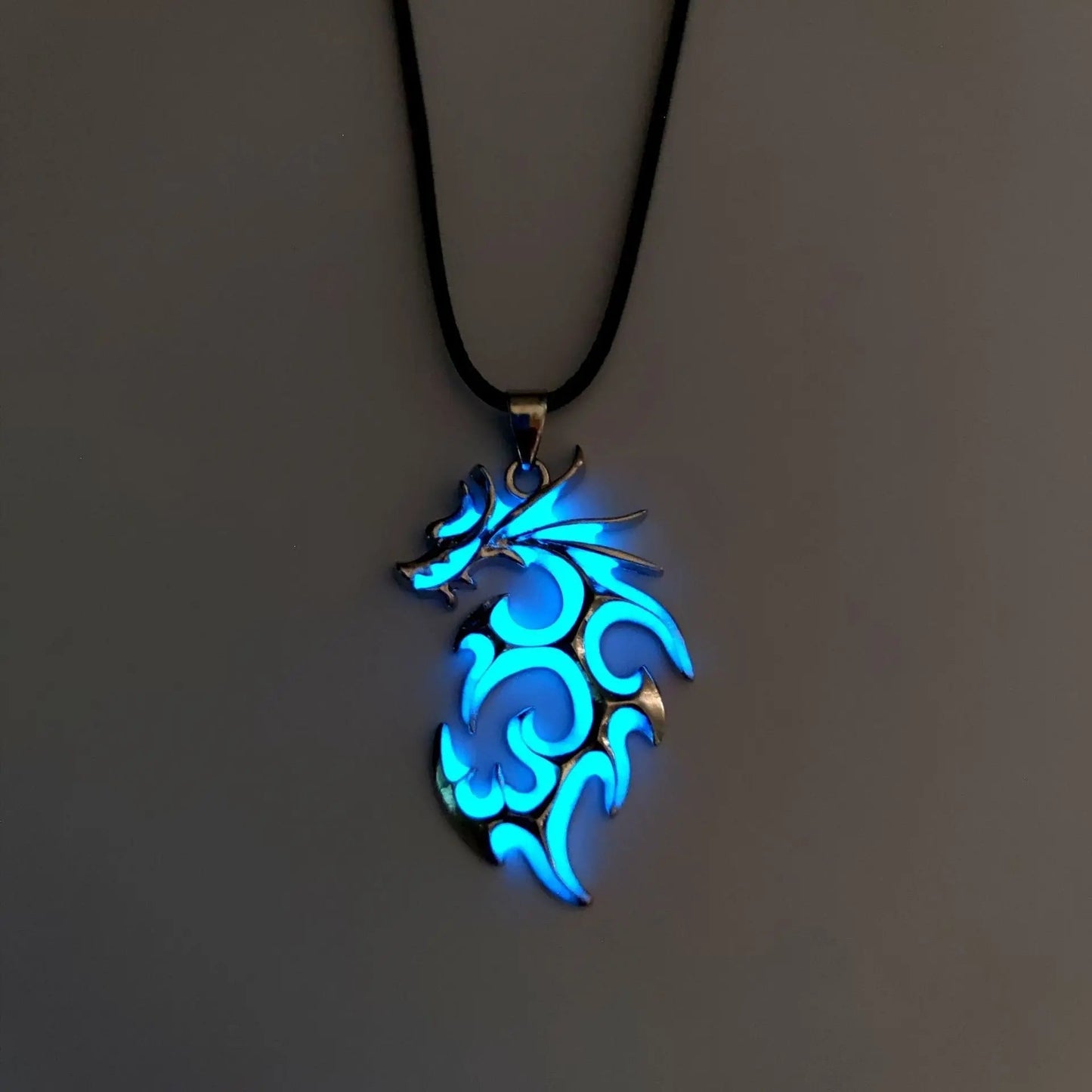 Fashion Trendy Men's Domineering Luminous Flame Dragon Necklace - Velora