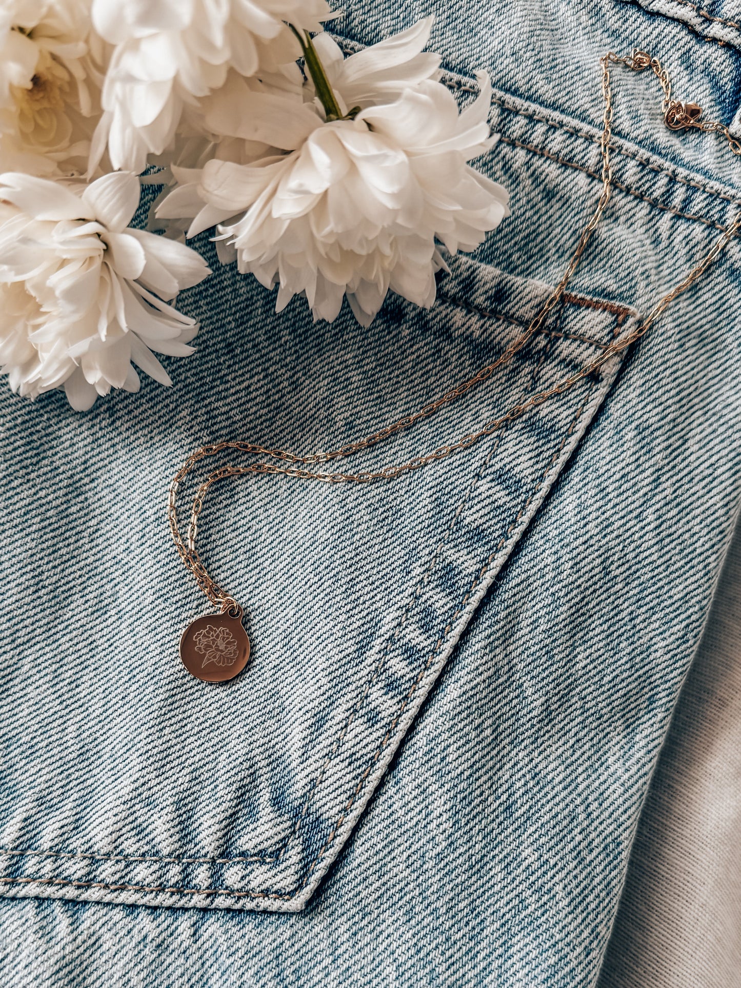 Floral Birth Month Necklaces - Velora Luxury Fashion