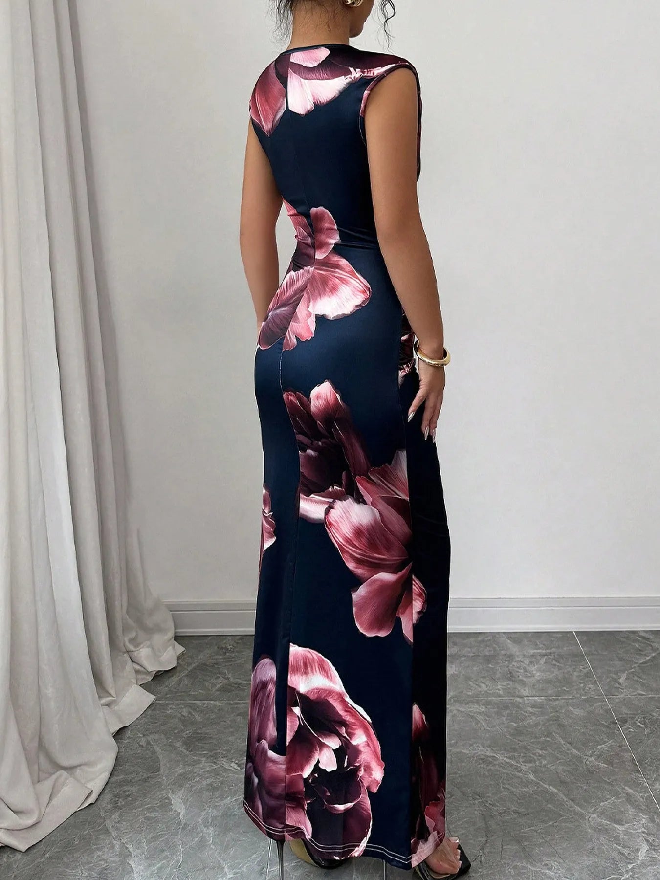 Floral Print Sleeveless Bodycon Maxi Dress - Velora Luxury Fashion