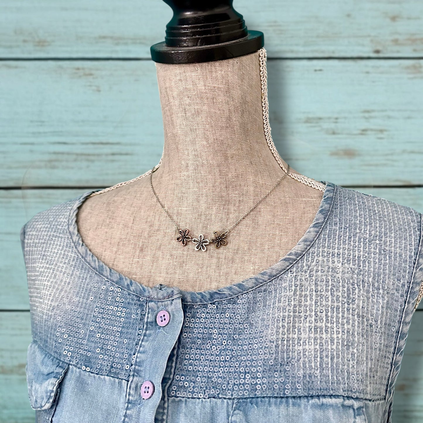 Flower Blossom Necklace - Velora Luxury Fashion