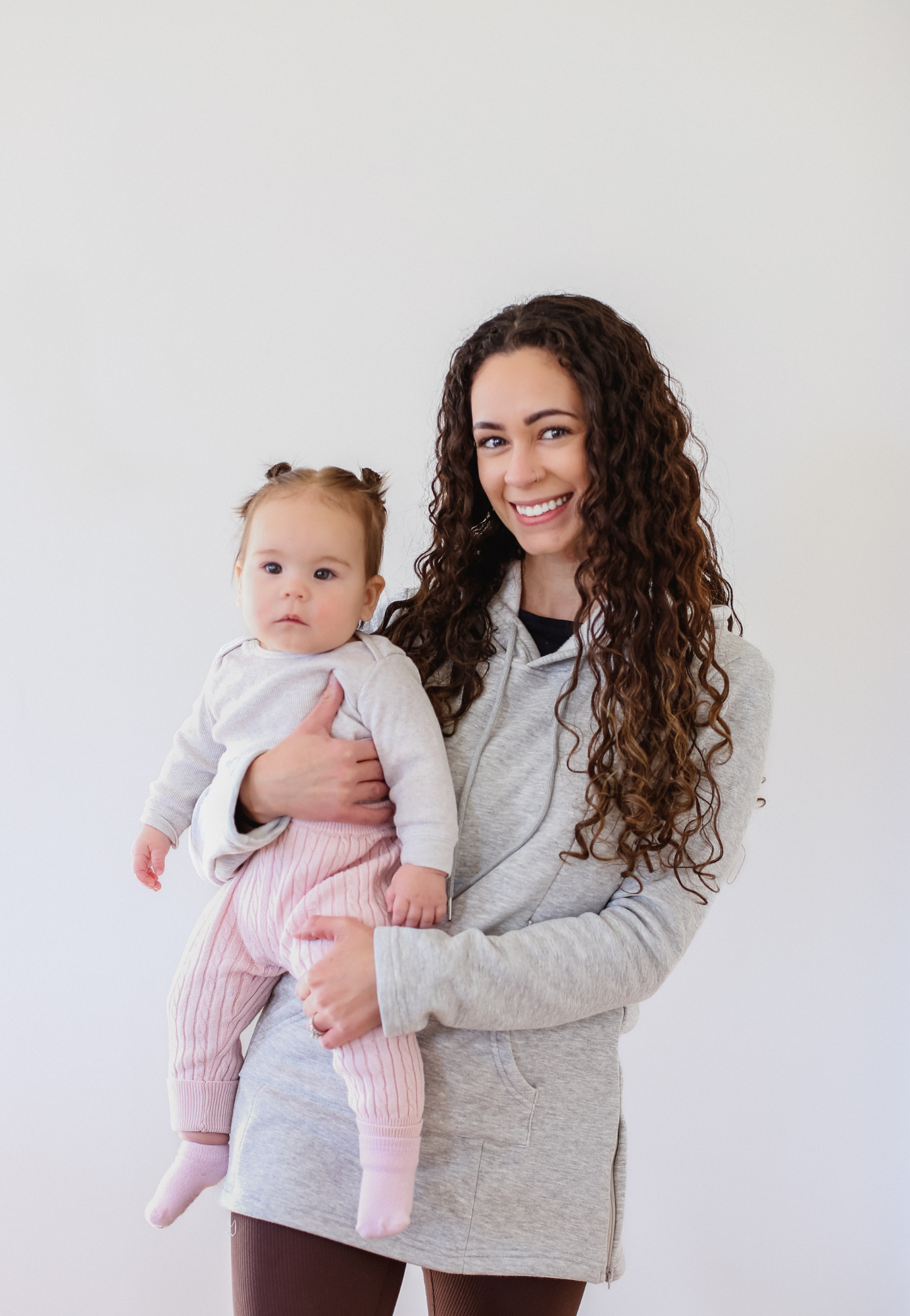 Frankie Fleece Lined Maternity and Nursing Hoodie - Velora Luxury Fashion