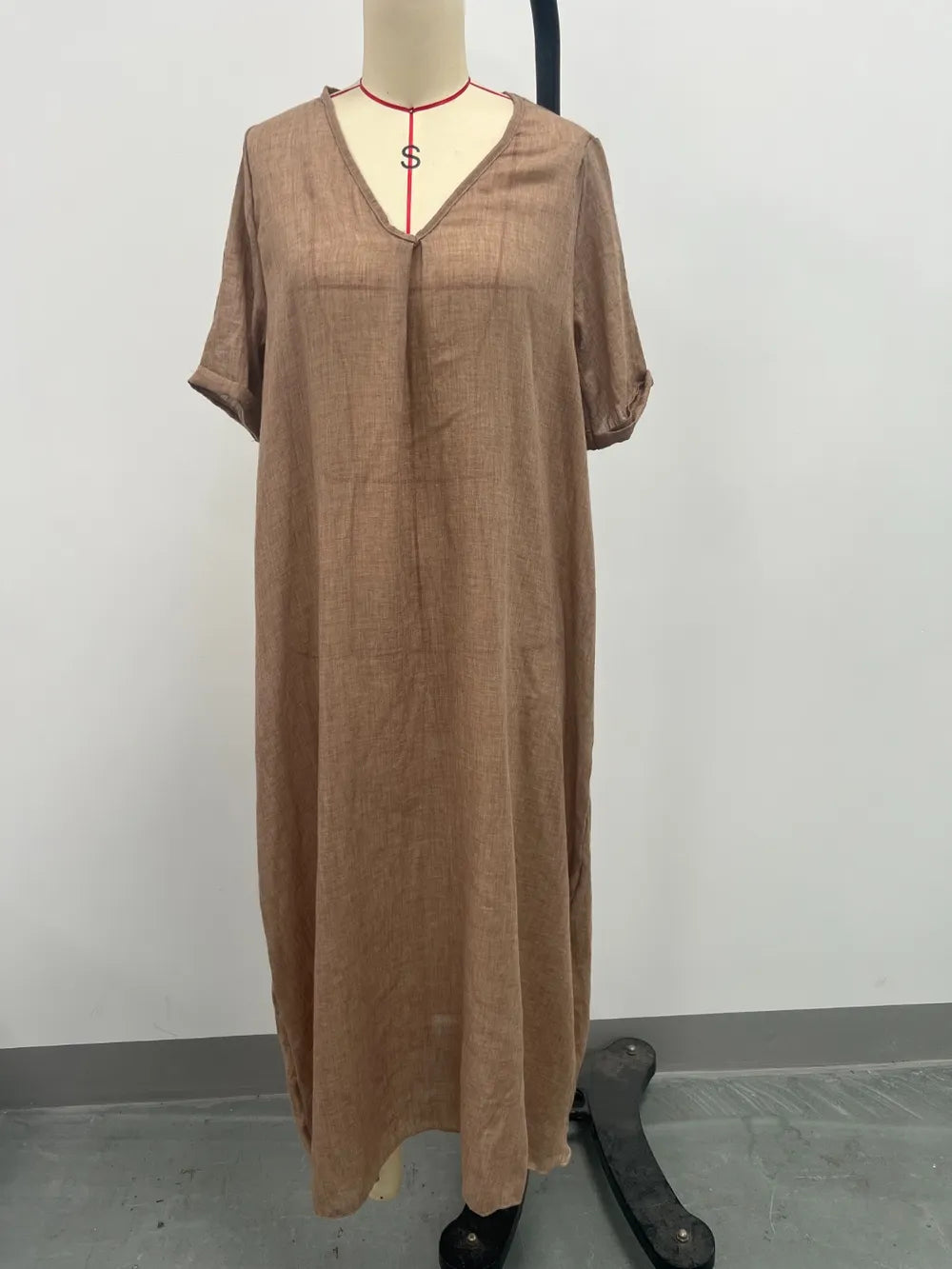 Full Size V-Neck Short Sleeve Midi Dress Plus Size - Velora Luxury Fashion