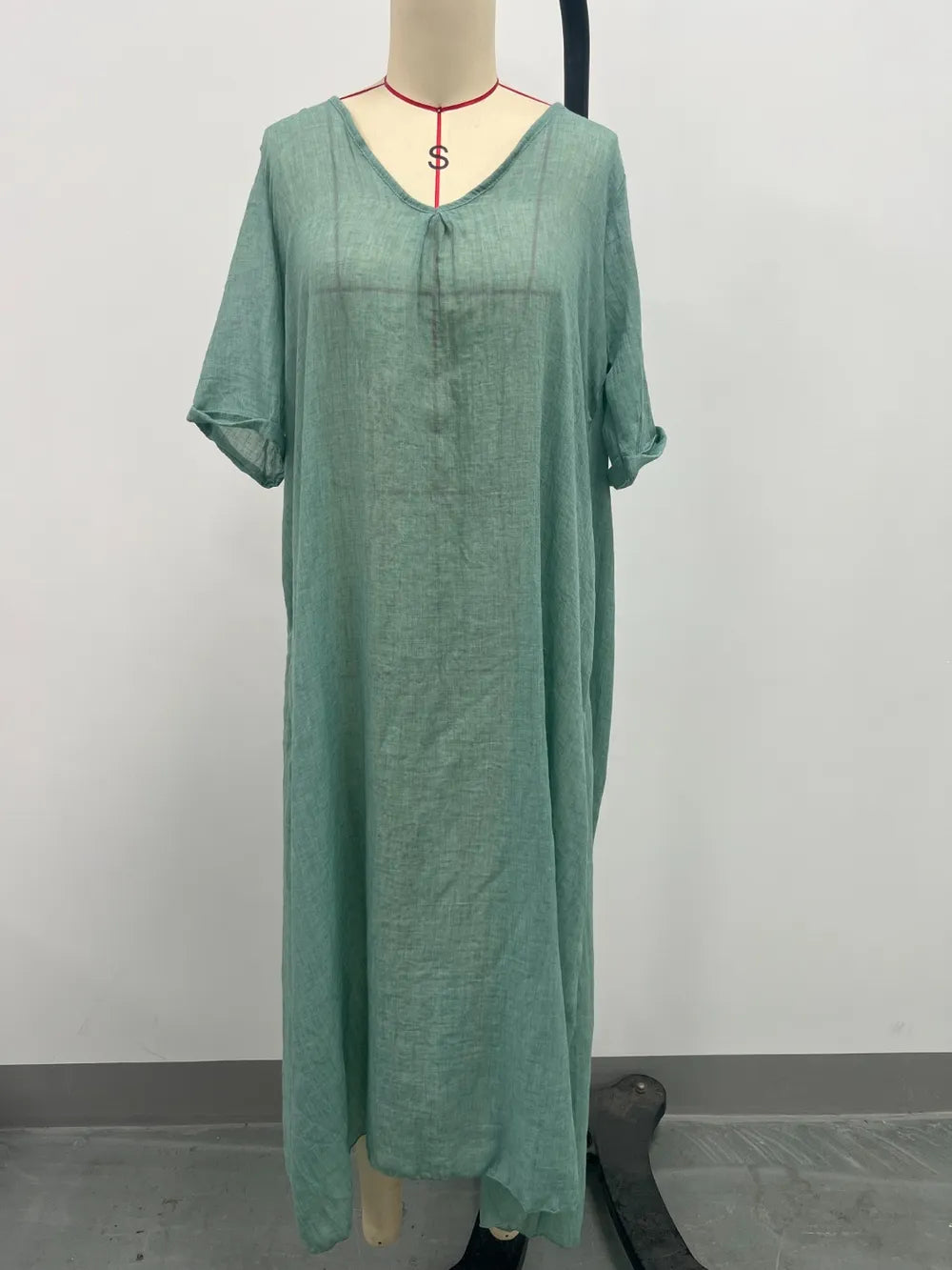 Full Size V-Neck Short Sleeve Midi Dress Plus Size - Velora Luxury Fashion