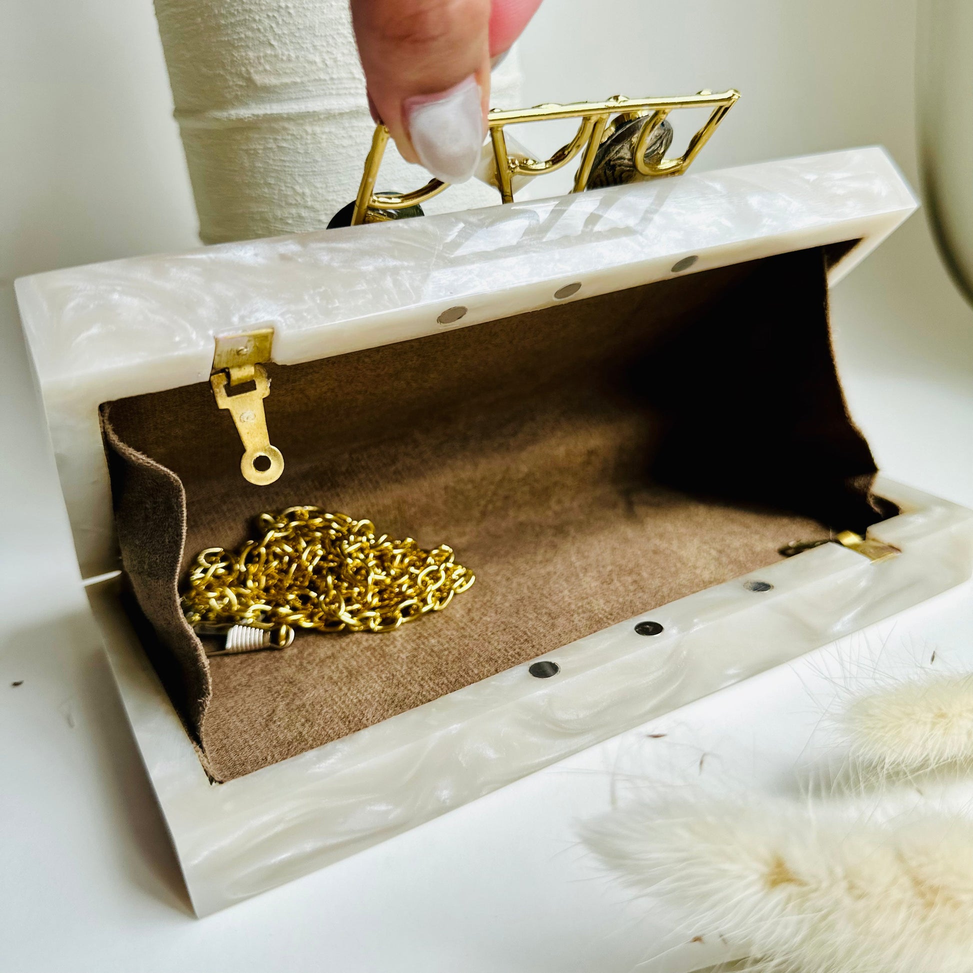 Reet - Velora Luxury Fashion