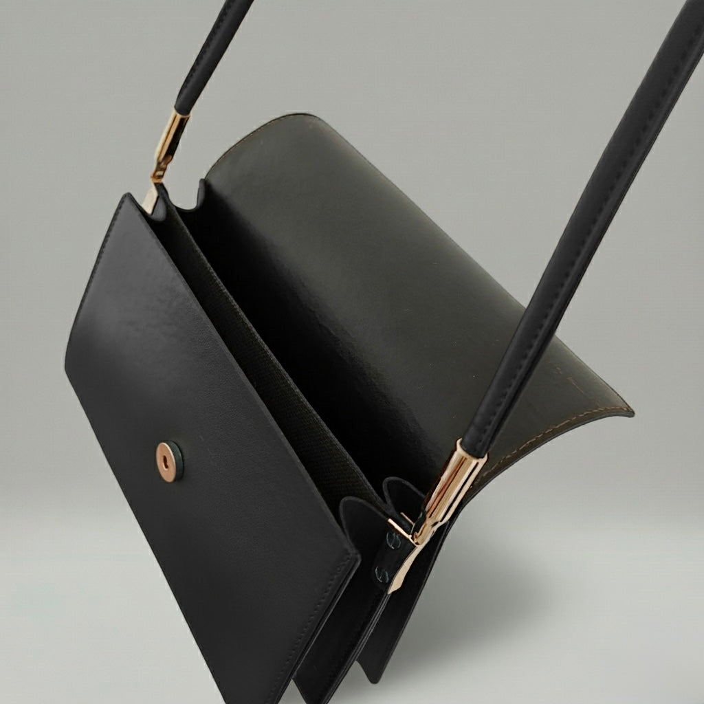 SOHO - Elegant Leather Envelope Crossbody Bag – Classic Black & Terracotta Brown - Velora