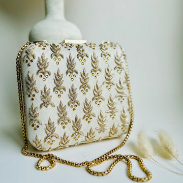 SARAL Clutch bag - Velora Luxury Fashion