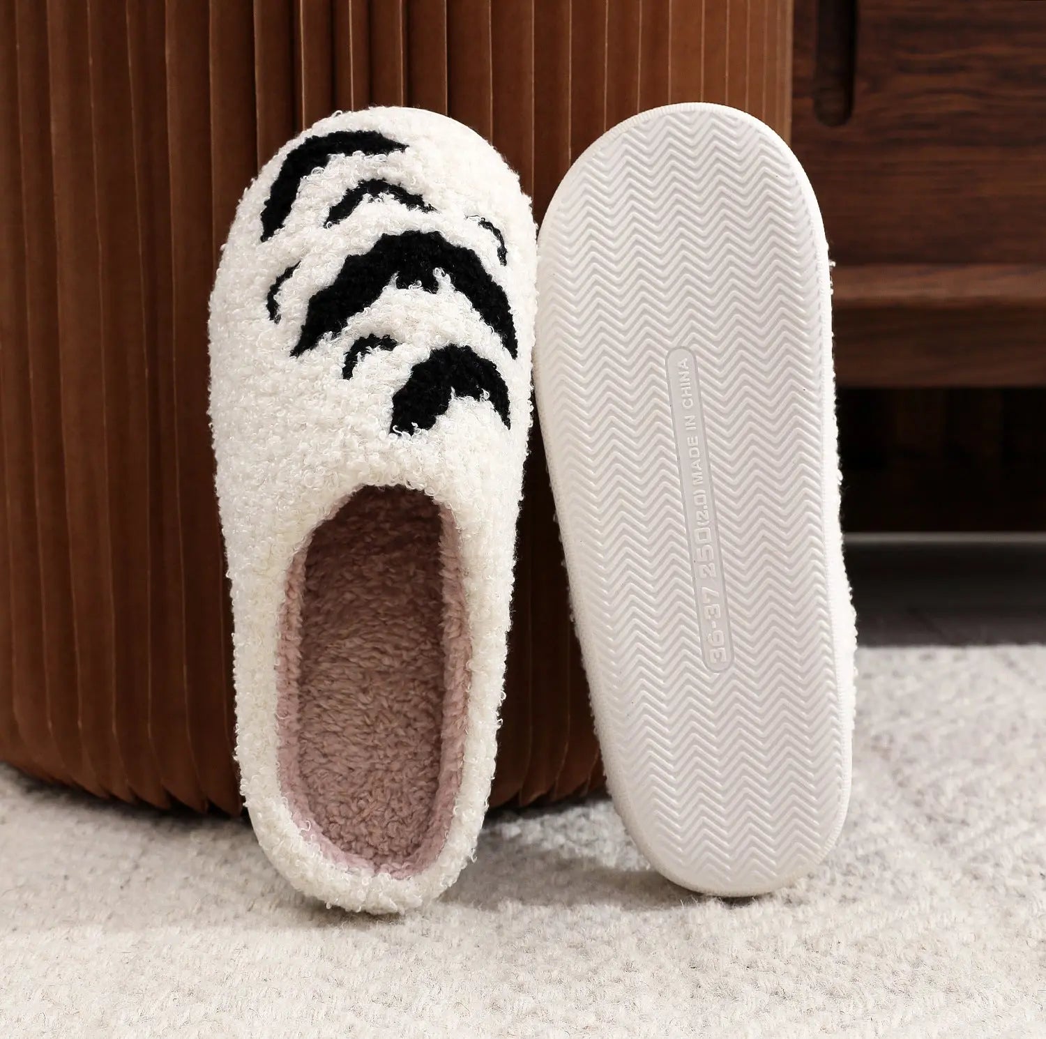 Funny Bat Slipper Halloween Pumpkin Flat Indoor House Shoes For Women Men Soft Plush Cozy Horror Fashion Halloween Gifts EX-STOCK Canada