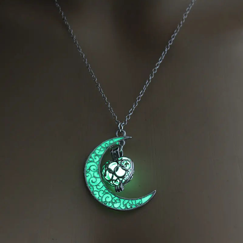 Glowing Pendant Necklaces Silver Plated Chain Necklaces - Velora