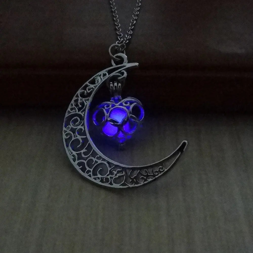 Glowing Pendant Necklaces Silver Plated Chain Necklaces - Velora