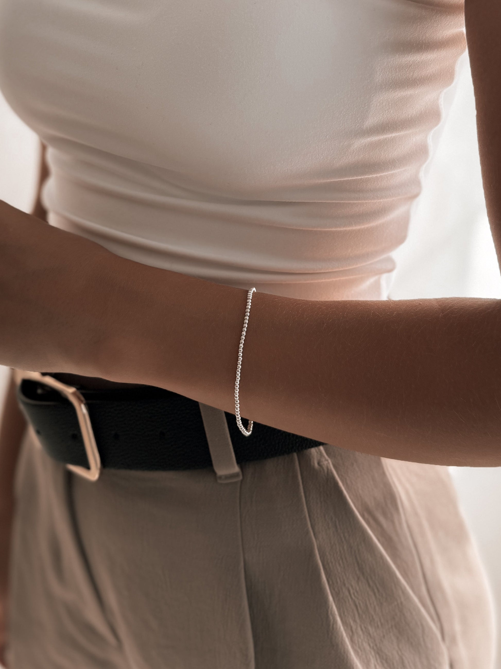 Gold Filled Dainty Stretch Bracelet - Velora Luxury Fashion