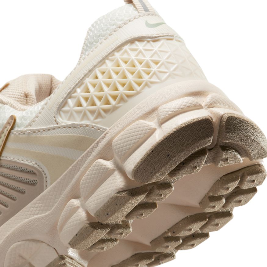 Y Nike Vomero 5 HF6998-106 - Velora