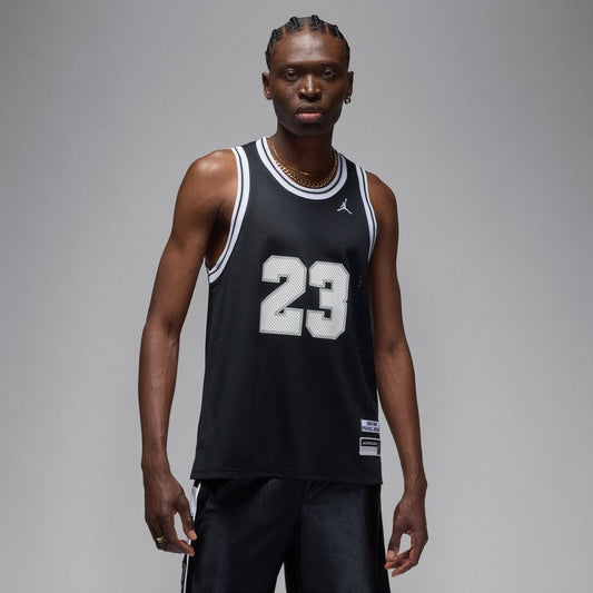 M Jordan Essentials HF9375-010 - Velora