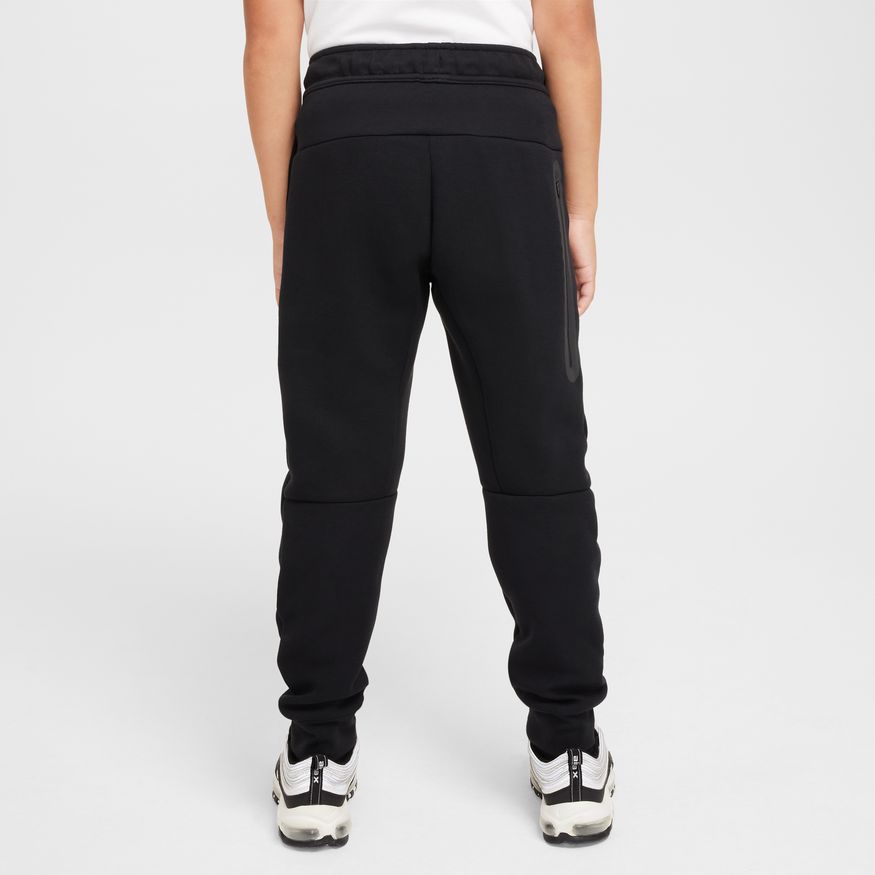 Y Nike Sportswear Tech Fleece HV5869-010 - Velora