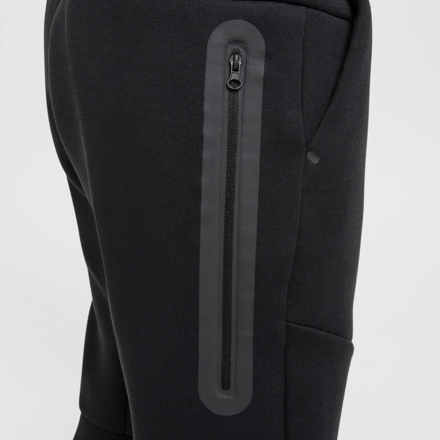 Y Nike Sportswear Tech Fleece HV5869-010 - Velora