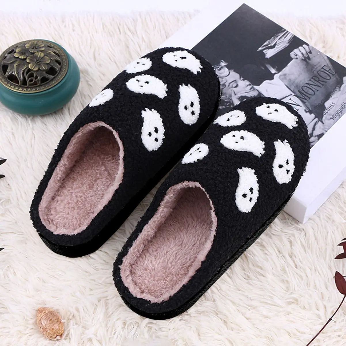 Halloween Funny Spider Ghost Scary Flat Indoor House Shoes For Women Men Soft Plush Cozy Horror Halloween Gifts EX-STOCK Canada
