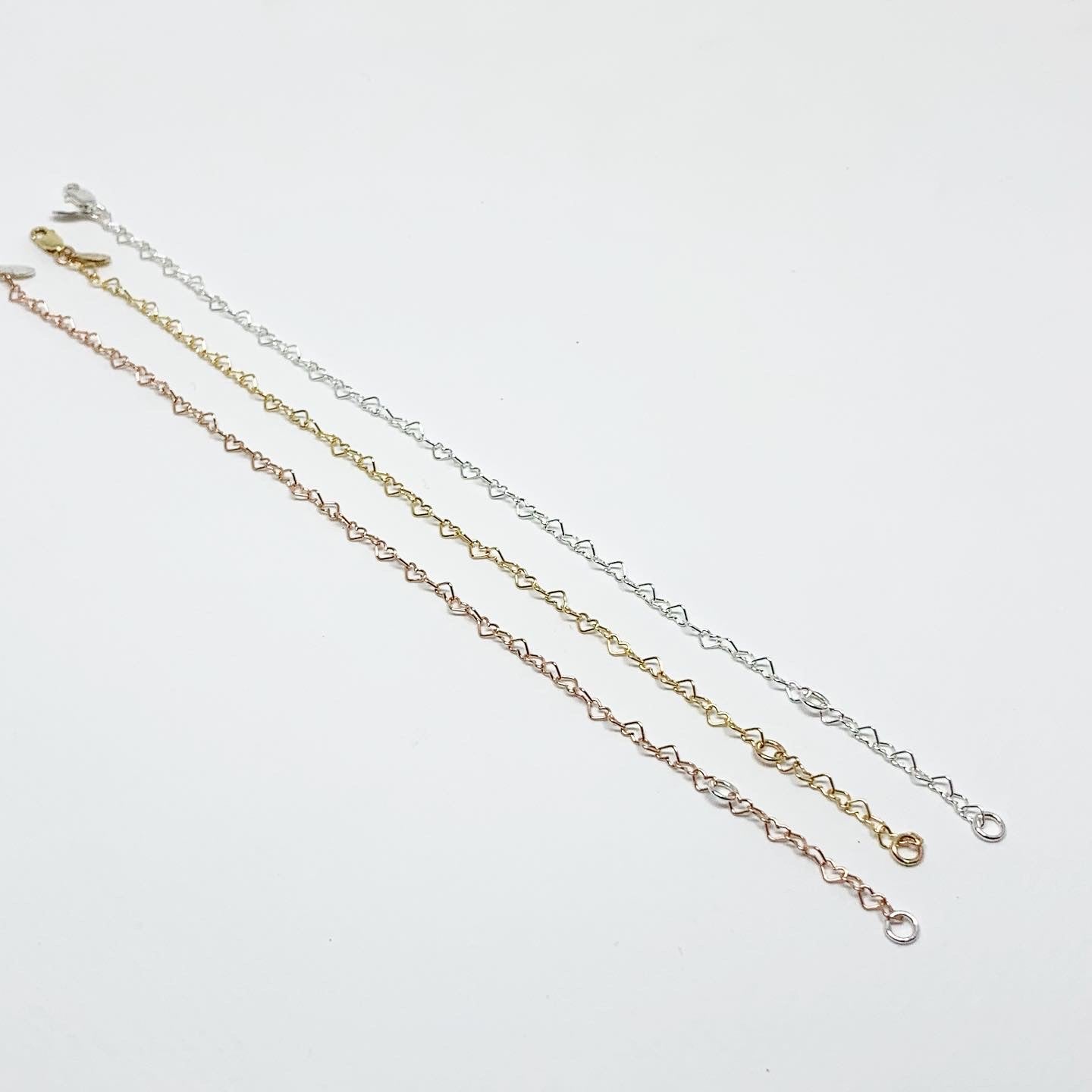 Heart Link Chain Bracelet - Velora Luxury Fashion