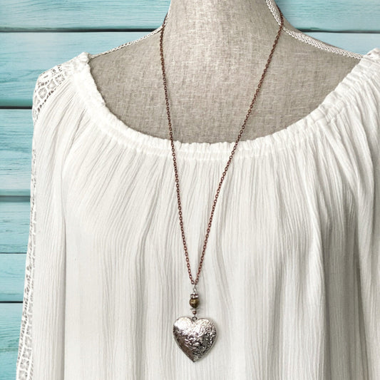 Heart Photo Locket Necklace - Velora Luxury Fashion