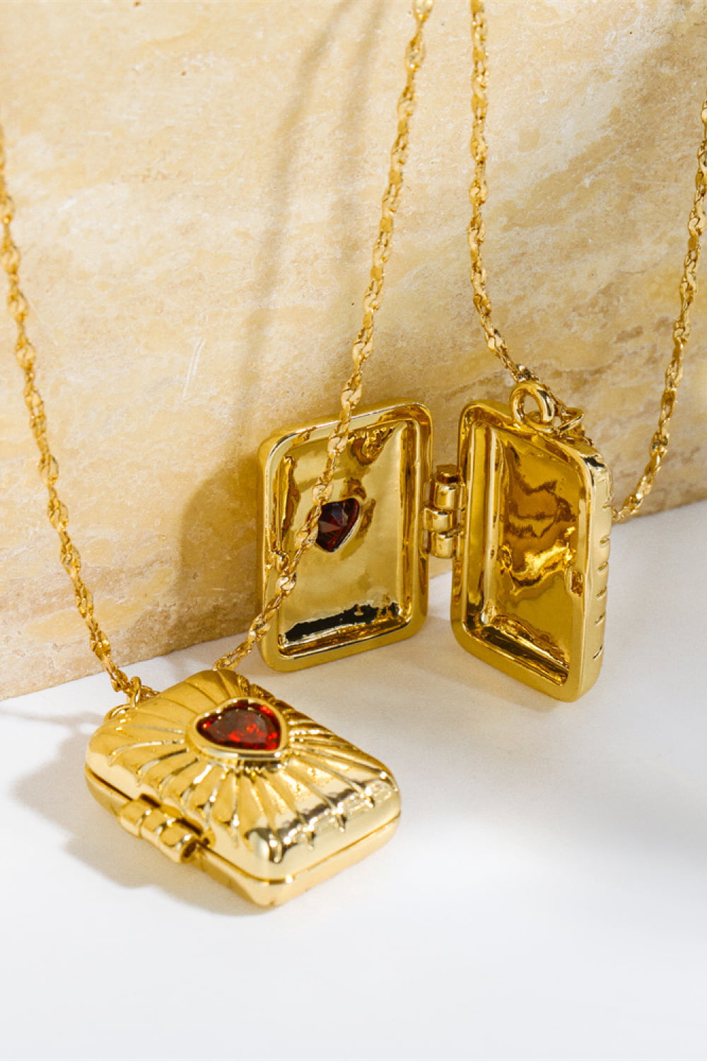 Heart Zircon Box Pendant Copper Necklace - Velora Luxury Fashion