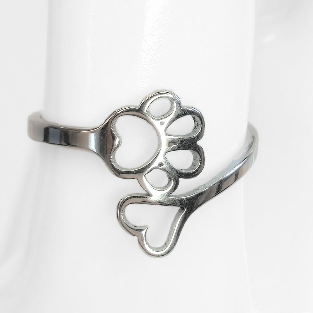 Heart & Paw Ring - Velora