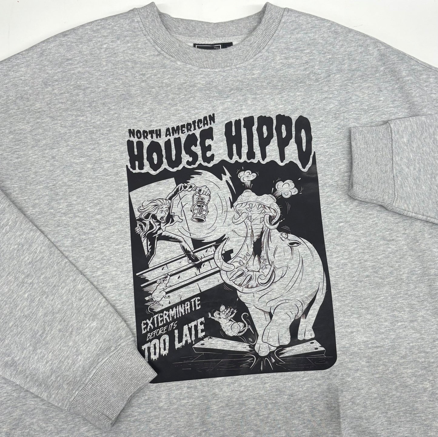 House Hippo Crewneck - Velora Luxury Fashion