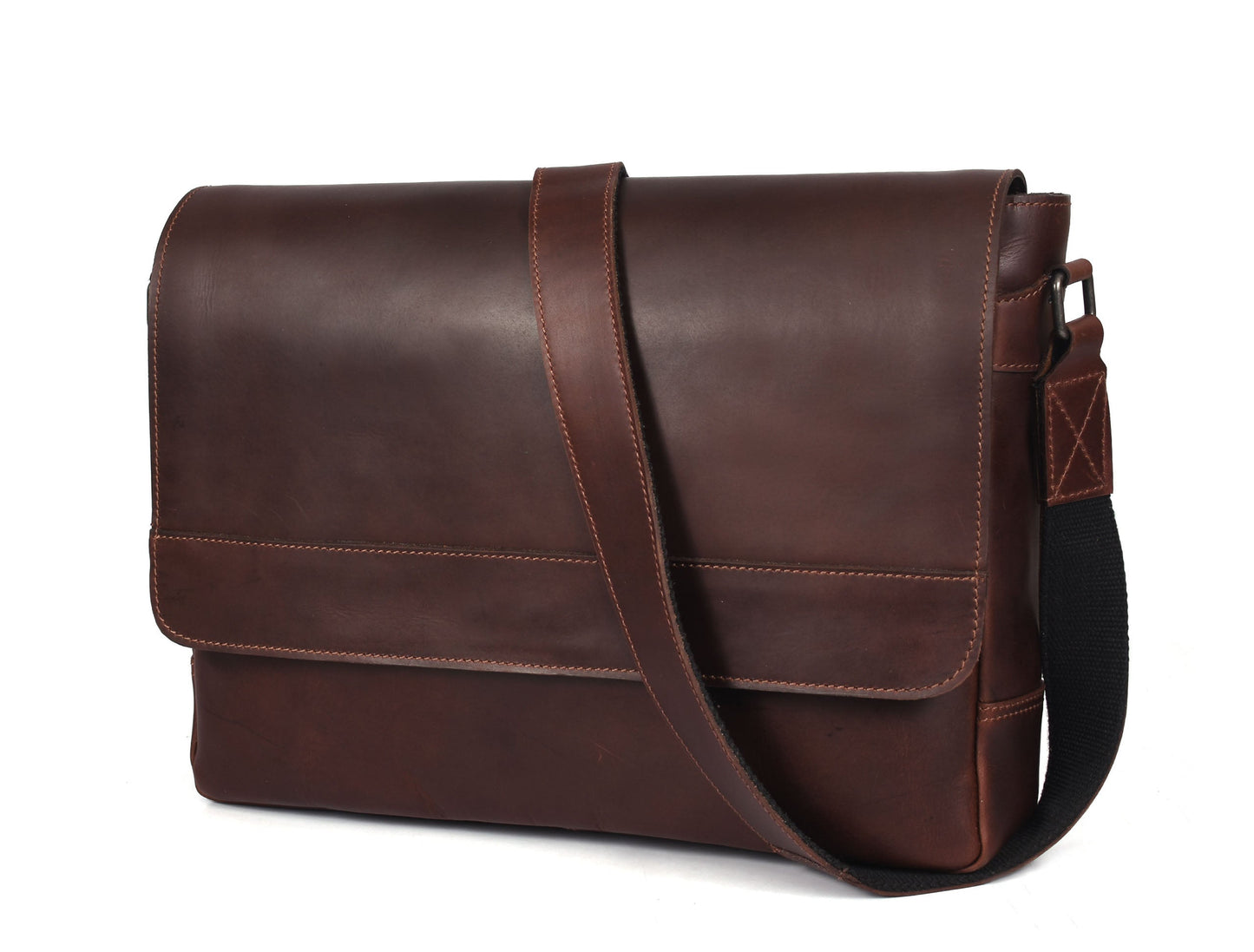 Hudson  Leather Messenger - Voyager - Velora Luxury Fashion