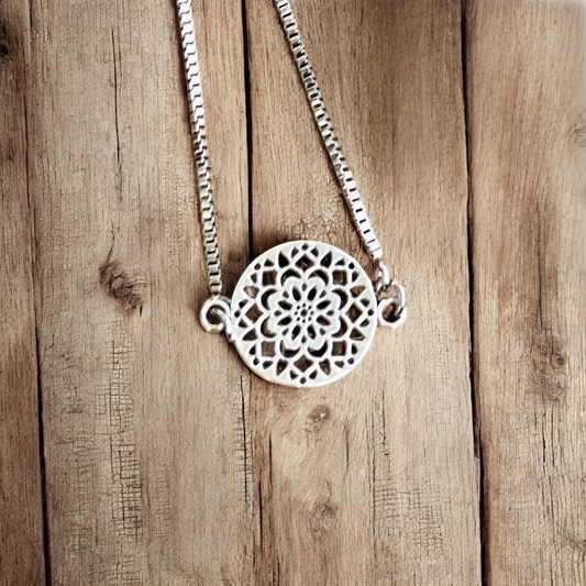Adjustable Bracelet - Silver Medallion - Velora