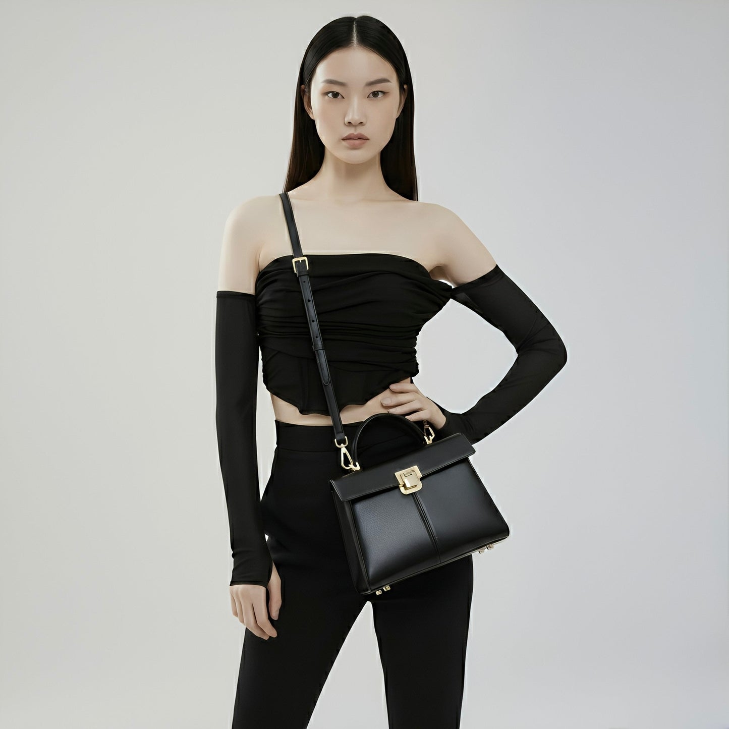 Lumis Leather Bag – Luxury Cowhide Leather Handbag for Timeless Elegance rottaofficial