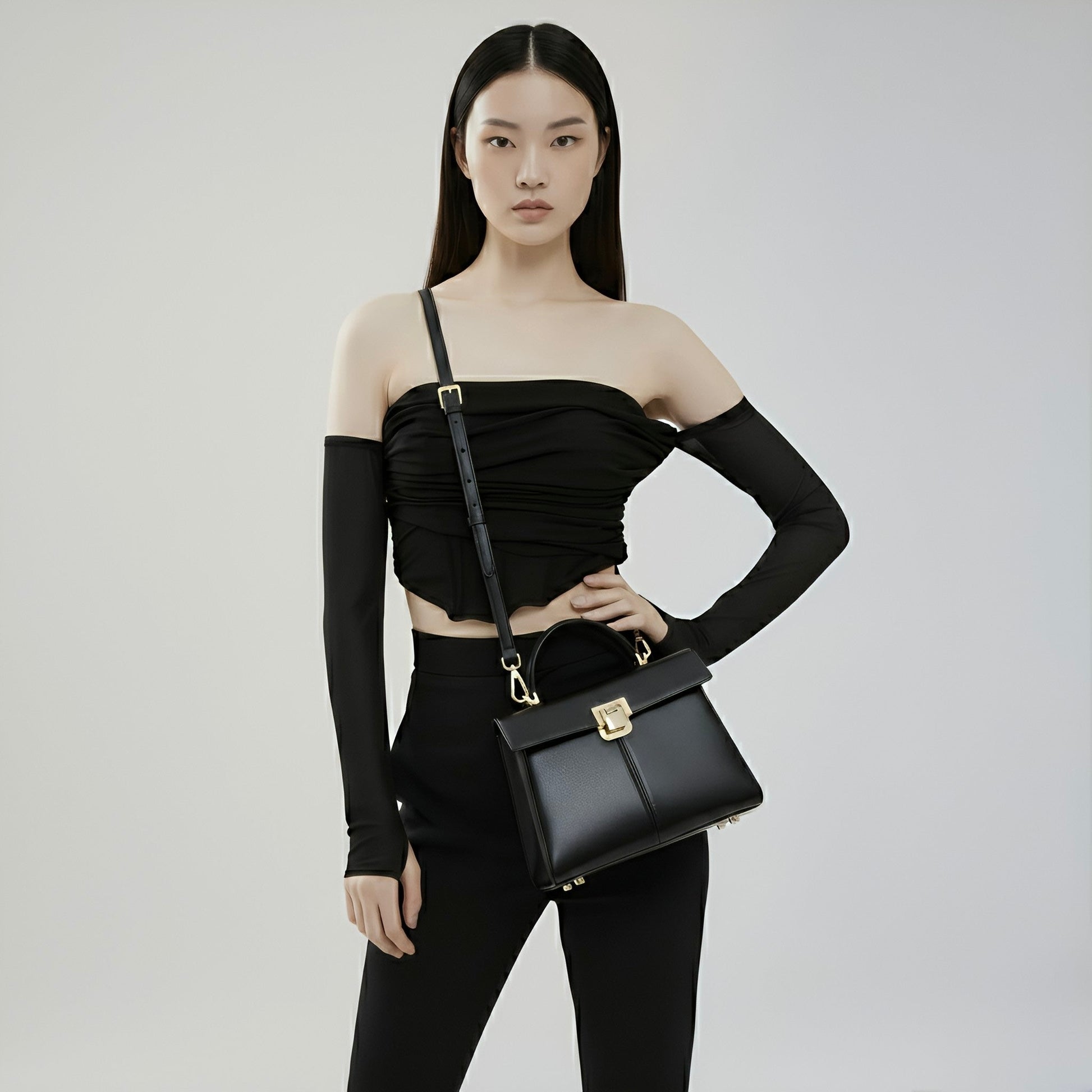 Lumis Leather Bag – Luxury Cowhide Leather Handbag for Timeless Elegance rottaofficial