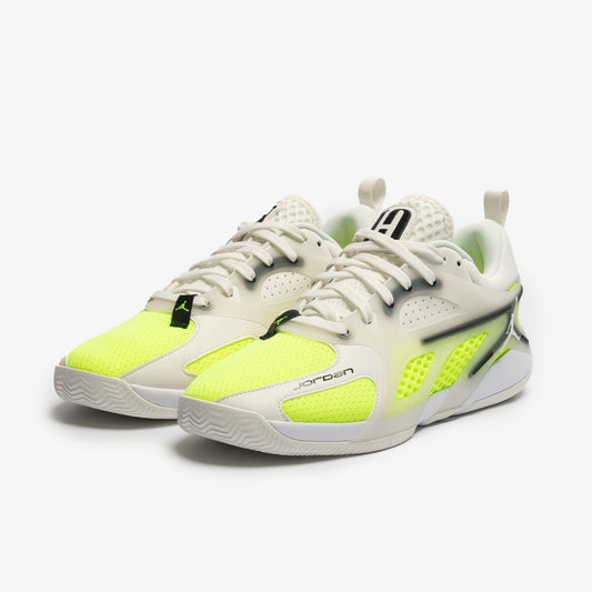 M Jordan Heir Series "White and Black Volt" FQ3858-107 - Velora