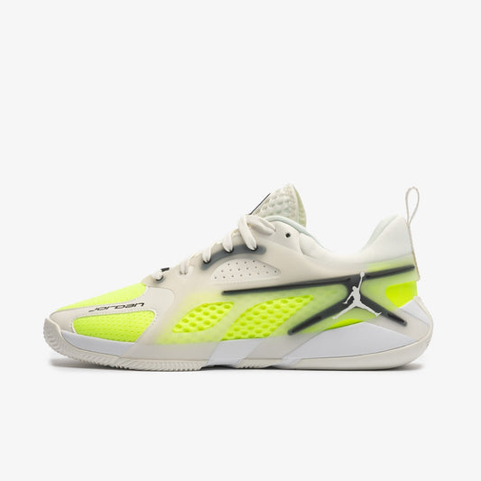 M Jordan Heir Series "White and Black Volt" FQ3858-107 - Velora