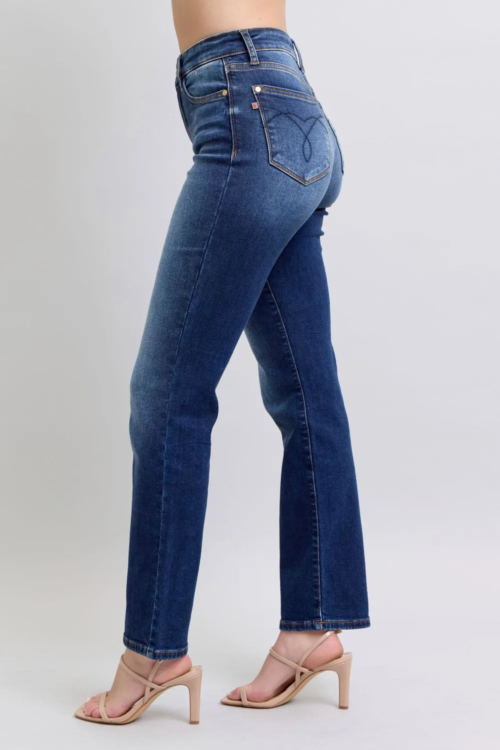 Judy Blue Full Size Washed Straight Leg Jeans with Pockets - Velora