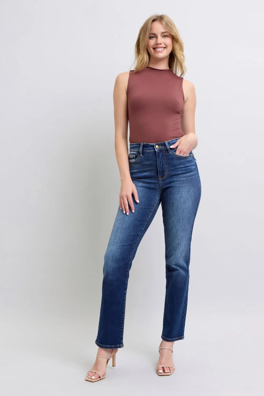 Judy Blue Full Size Washed Straight Leg Jeans with Pockets - Velora