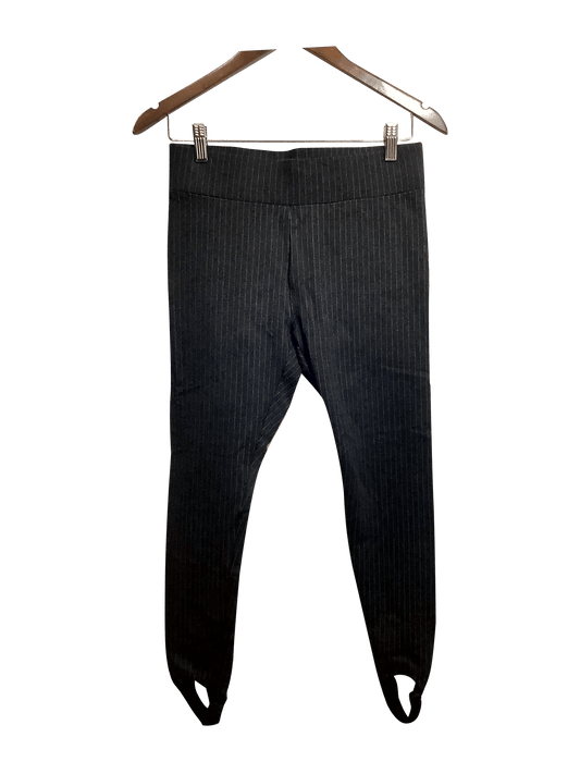 LARK & RO Regular fit Pant in Gray - S - Velora
