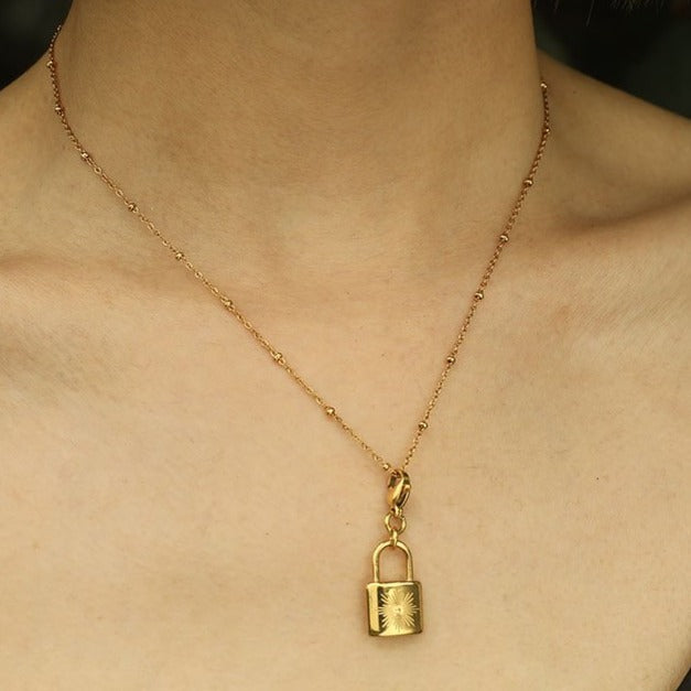LASA Charm - Velora Luxury Fashion