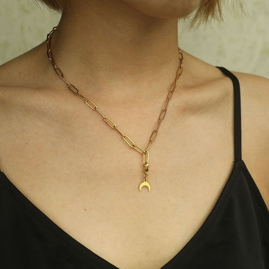 LUNE Charm - Velora Luxury Fashion