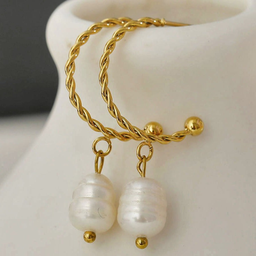 LYRIC Earrings - Velora Luxury Fashion