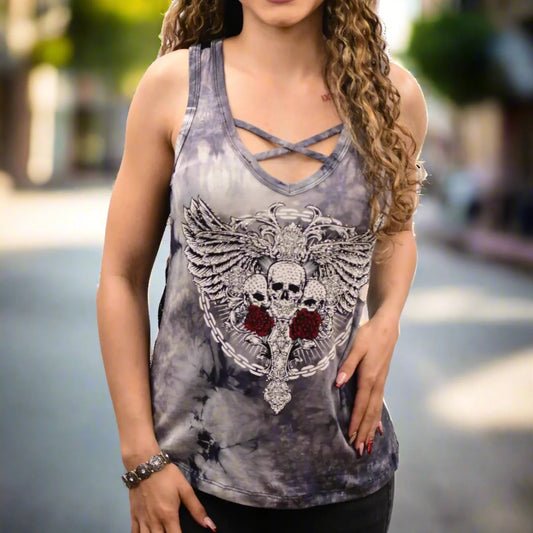 Liberty Wear Women's Chain Link Skulls T-Shirt - Velora Luxury Fashion